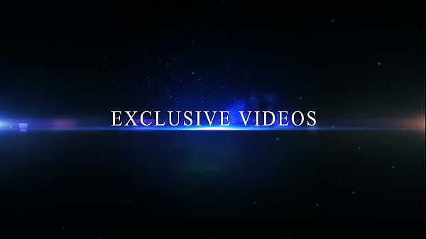 Teen Gets Railed Behind Her Twin’s Back