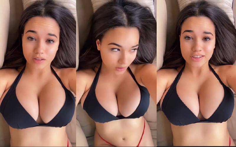 Sofia Gomez / Sofiiiiagomez Naked Masturbation Boobs And Ass On Sofa