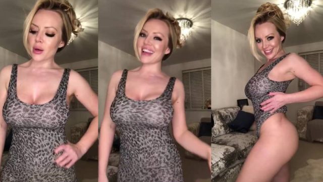 Hannah Claydon Shows Nude Ass and Horny Tits Leaked Video