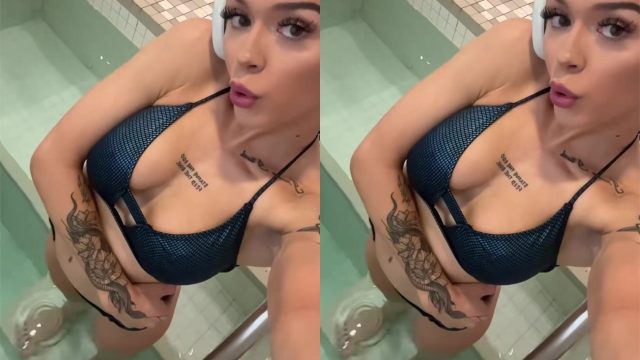Elayna Black / Cora Jade Teasing In Bathtub – Onlyfans Tape